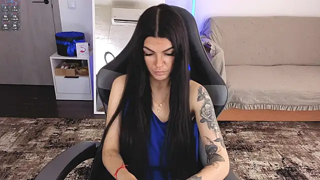 AnacondaOnn online show from May 18, 2026, 5:45 am