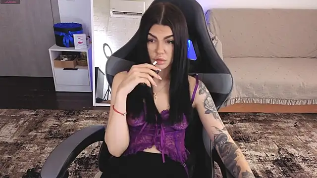AnacondaOnn online show from May 7, 2026, 5:33 am
