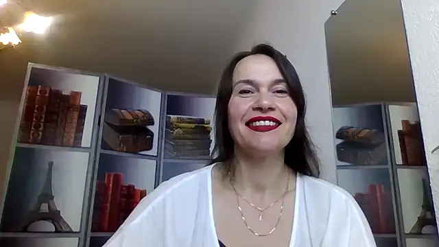 Selena Moo online show from April 26, 2026, 10:01 am