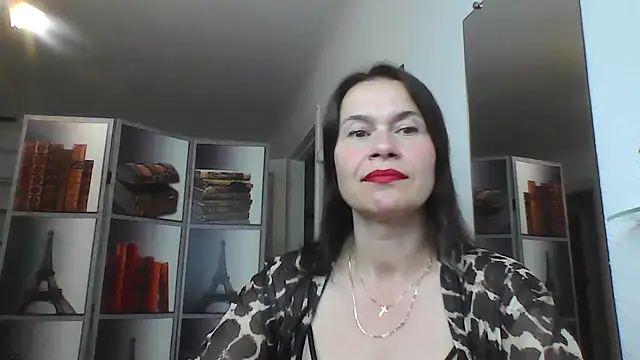 Snapshot of Selena_Moo chatting on July 27, 2026, 10:00 am Selena Moo online show from July 27, 2026, 10:00 am