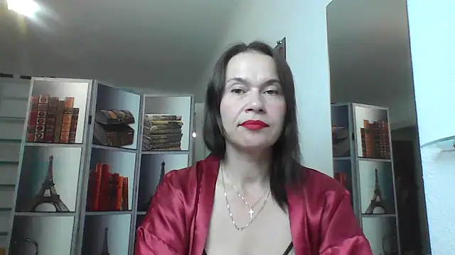 Snapshot of Selena_Moo chatting on July 10, 2026, 11:10 am Selena Moo online show from July 10, 2026, 11:10 am