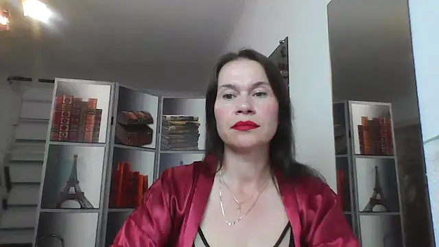 Snapshot of Selena_Moo chatting on June 30, 2026, 7:52 am Selena Moo online show from June 30, 2026, 7:52 am