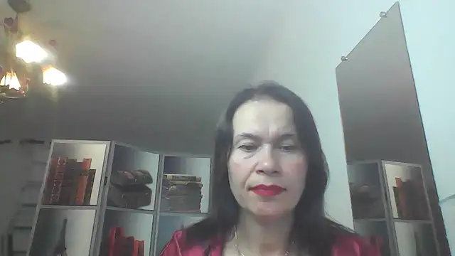 Snapshot of Selena_Moo chatting on July 20, 2026, 8:43 am Selena Moo online show from July 20, 2026, 8:43 am