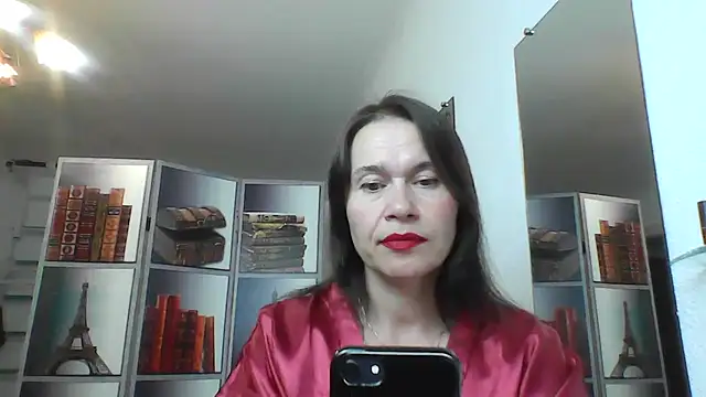 Snapshot of Selena_Moo chatting on June 20, 2026, 9:36 am Selena Moo online show from June 20, 2026, 9:36 am