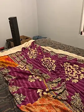 adirajade online show from May 10, 2026, 2:26 am