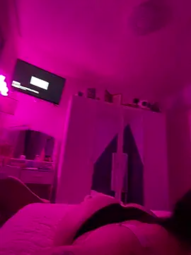 likiaaaaa online show from April 2, 2026, 8:15 pm