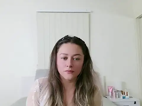 Snapshot of AnyraVelvet chatting on April 28, 2026, 12:20 pm AnyraVelvet online show from April 28, 2026, 12:20 pm