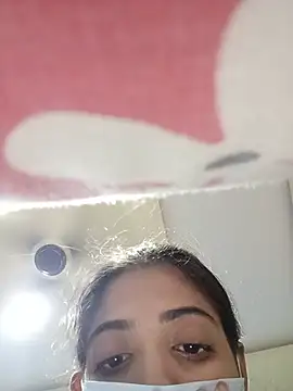 Snapshot of sanayabose7 chatting on July 15, 2026, 7:15 am sanayabose7 online show from July 15, 2026, 7:15 am