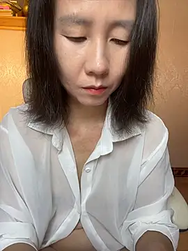 Snapshot of lilysister66 chatting on May 26, 2026, 1:53 pm lilysister66 online show from May 26, 2026, 1:53 pm