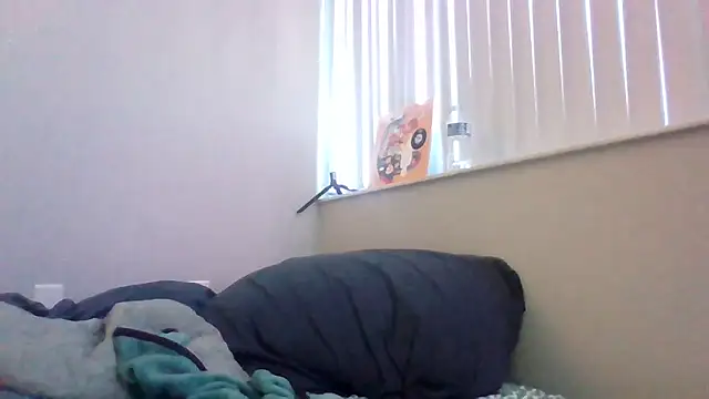 alejandro69420 online show from May 2, 2026, 3:06 pm