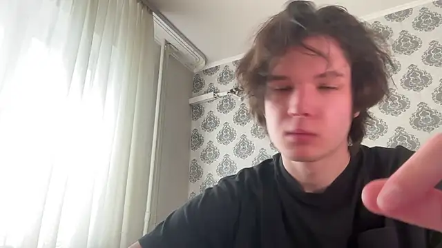 tomasdickpick online show from May 6, 2026, 7:23 am