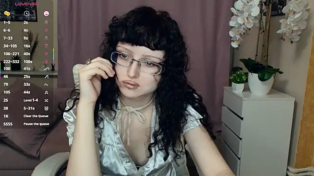 Snapshot of JordanSvetlik chatting on May 28, 2026, 7:31 pm JordanSvetlik online show from May 28, 2026, 7:31 pm