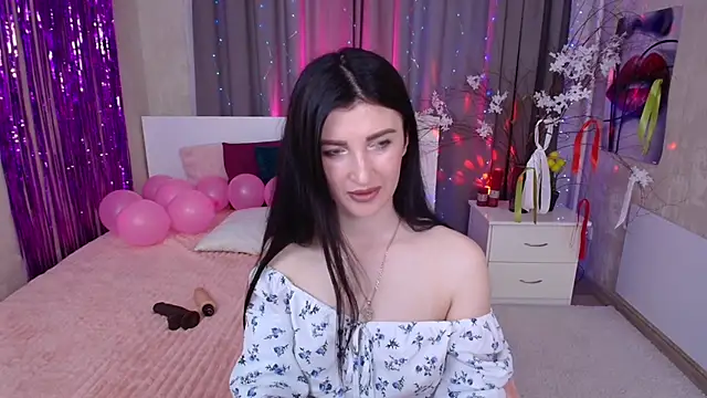 Snapshot of EvelinCuper_ chatting on June 28, 2026, 5:36 am EvelinCuper online show from June 28, 2026, 5:36 am