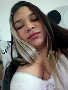 MilyKiss online show from March 20, 2026, 11:28 pm