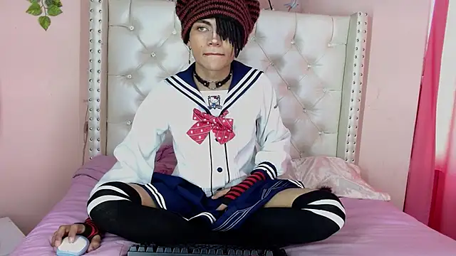 romeo laurient online show from April 21, 2026, 9:43 pm