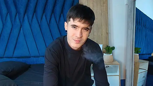 lio     online show from April 30, 2026, 3:46 am
