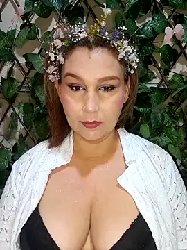Snapshot of Maddy_Hot chatting on April 20, 2026, 9:12 am Maddy Hot online show from April 20, 2026, 9:12 am