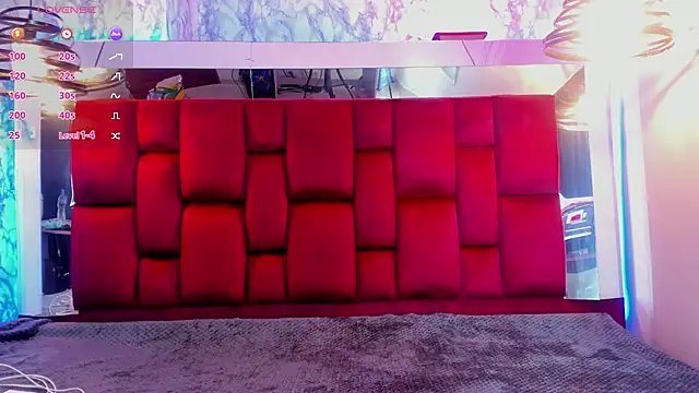 Antonella Santorini online show from April 18, 2026, 6:54 pm