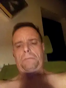 Snapshot of Nadrzeny83 chatting on March 21, 2026, 3:19 am Nadrzeny83 online show from March 21, 2026, 3:19 am