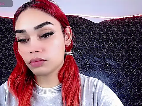 Salome bichtxx online show from May 4, 2026, 7:39 pm