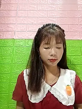 AmyLinee01 online show from June 22, 2026, 10:56 am