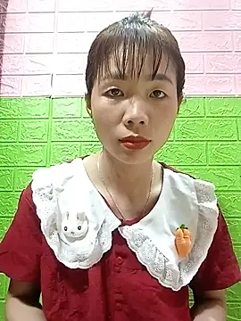 AmyLinee01 online show from June 25, 2026, 12:10 pm