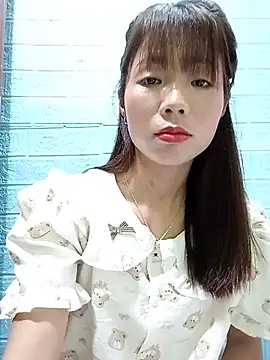 AmyLinee01 online show from August 3, 2026, 3:07 pm