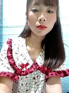 AmyLinee01 online show from July 22, 2026, 5:26 pm