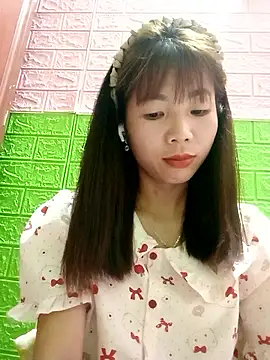 Snapshot of AmyLinee01 chatting on June 11, 2026, 6:38 pm AmyLinee01 online show from June 11, 2026, 6:38 pm