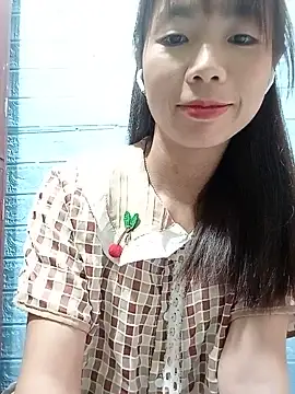 AmyLinee01 online show from July 30, 2026, 11:53 am