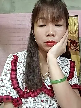 AmyLinee01 online show from July 19, 2026, 3:04 am