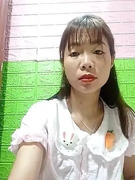 AmyLinee01 online show from June 27, 2026, 12:22 pm