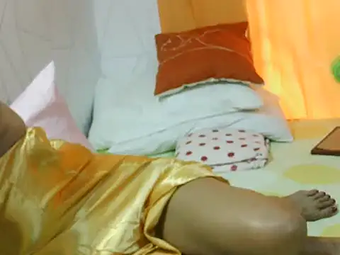 Snapshot of Creamy_HotPinayxxx chatting on July 4, 2026, 1:23 am Creamy HotPinayxxx online show from July 4, 2026, 1:23 am