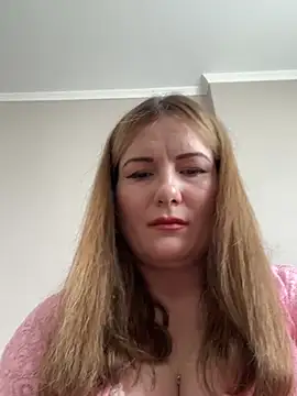 Snapshot of Susan_Wright chatting on July 15, 2026, 11:06 am Susan Wright online show from July 15, 2026, 11:06 am