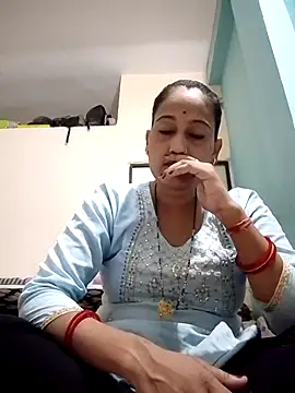 Snapshot of Sexi_roovi chatting on July 15, 2026, 2:46 pm Sexi roovi online show from July 15, 2026, 2:46 pm