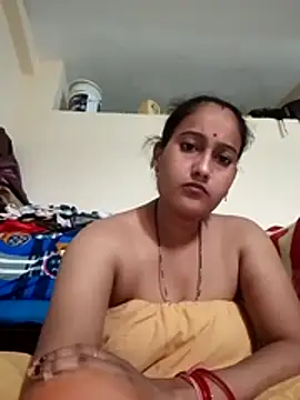 Snapshot of Sexi_roovi chatting on July 20, 2026, 5:37 am Sexi roovi online show from July 20, 2026, 5:37 am