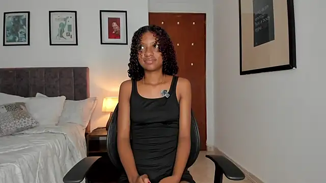 Snapshot of marian_h chatting on April 21, 2026, 1:53 am marian h online show from April 21, 2026, 1:53 am