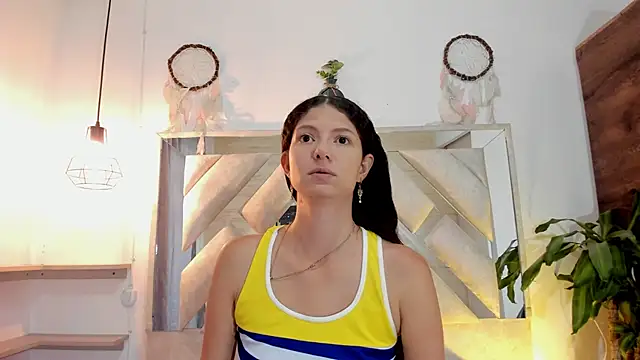 sofy bonnet1 online show from May 4, 2026, 12:08 pm