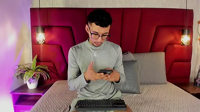 Philip collins online show from May 2, 2026, 12:32 pm