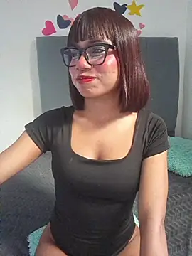Snapshot of Lucy_Em chatting on August 3, 2026, 11:49 am Lucy Em online show from August 3, 2026, 11:49 am