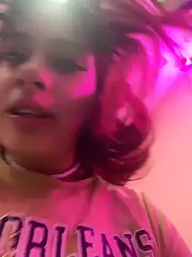 Snapshot of steffmontespink18 chatting on August 4, 2026, 1:37 pm steffmontespink18 online show from August 4, 2026, 1:37 pm