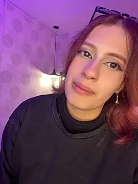 Snapshot of steffmontespink18 chatting on July 14, 2026, 1:17 pm steffmontespink18 online show from July 14, 2026, 1:17 pm