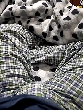 dan1006 online show from March 22, 2026, 5:32 am