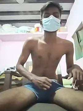 Snapshot of THA_KITTY chatting on May 26, 2026, 10:46 am THA KITTY online show from May 26, 2026, 10:46 am