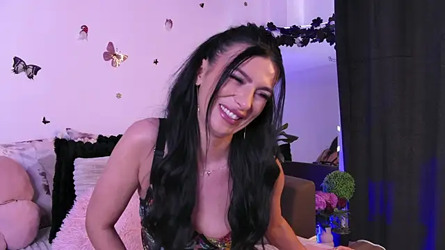 Snapshot of AmelieReeaa chatting on July 18, 2026, 2:03 pm AmelieReeaa online show from July 18, 2026, 2:03 pm