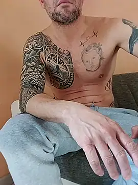 tigervalle online show from March 22, 2026, 3:46 pm