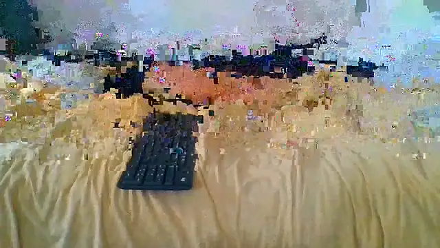Snapshot of Reinemanon chatting on June 16, 2026, 3:56 pm Reinemanon online show from June 16, 2026, 3:56 pm