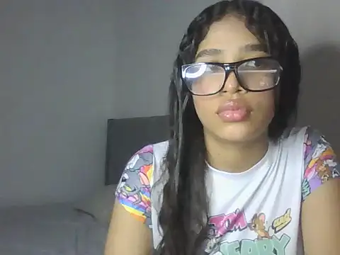 Snapshot of VictoriaSkinny chatting on March 23, 2026, 1:50 am VictoriaSkinny online show from March 23, 2026, 1:50 am