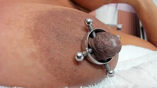 Snapshot of zara_lopez chatting on November 13, 2025, 7:18 pm zara lopez online show from November 13, 2025, 7:18 pm