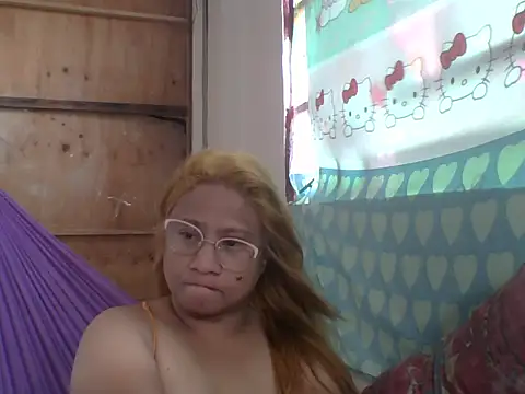 PinayChristine online show from March 27, 2026, 7:06 am